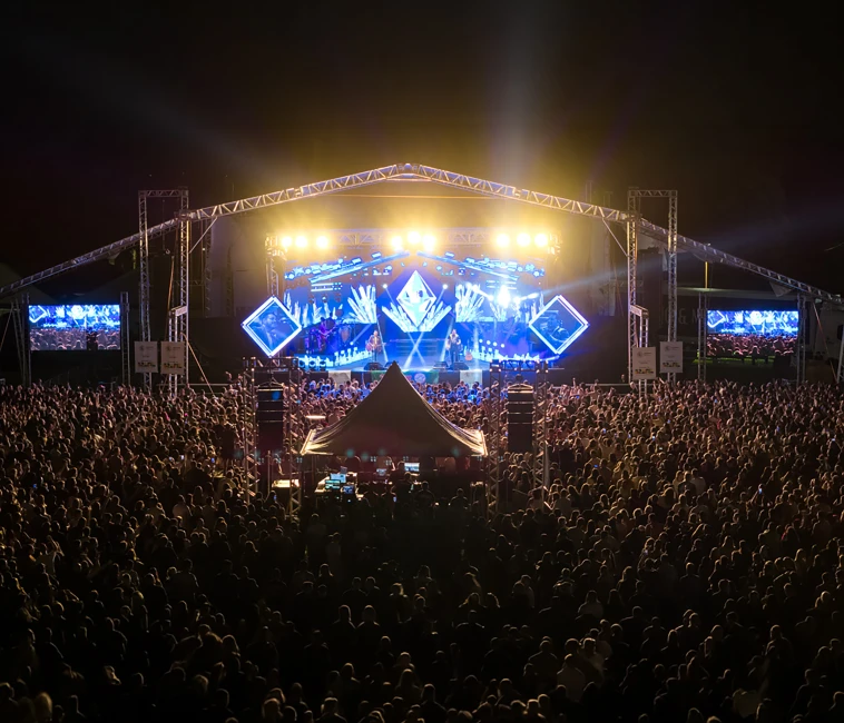 Show nacional com Bruno e Marrone une música, recorde de público e solidariedade