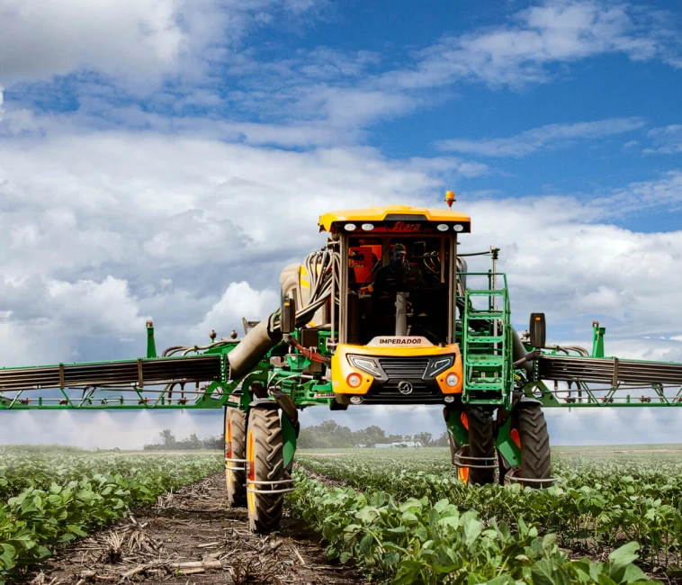 Como escolher a máquina de pulverização ideal para sua lavoura