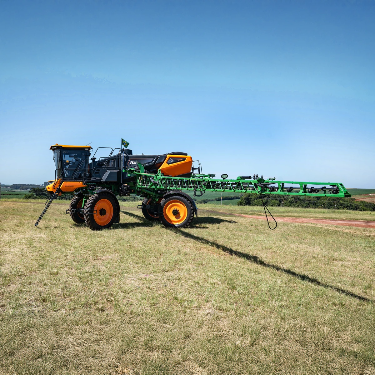 Comprovando seu pioneirismo, Stara apresenta ao mercado um conceito inédito de máquina agrícola