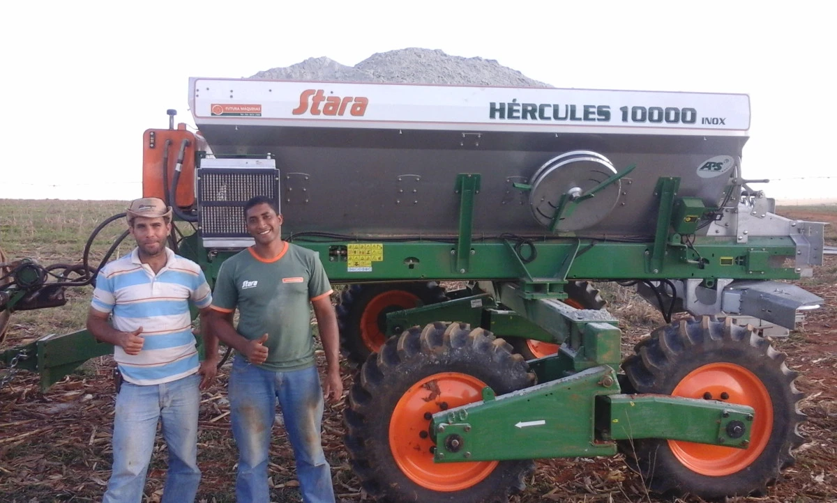 Dealership Futura Máquinas delivered a Hércules 10000 in Lagoa Formosa, MG