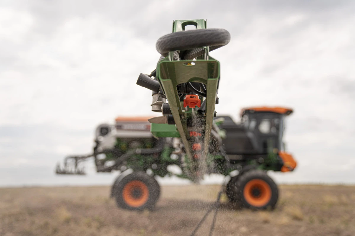 Bicos de pulverização, qual a escolha ideal para a máquina agrícola?