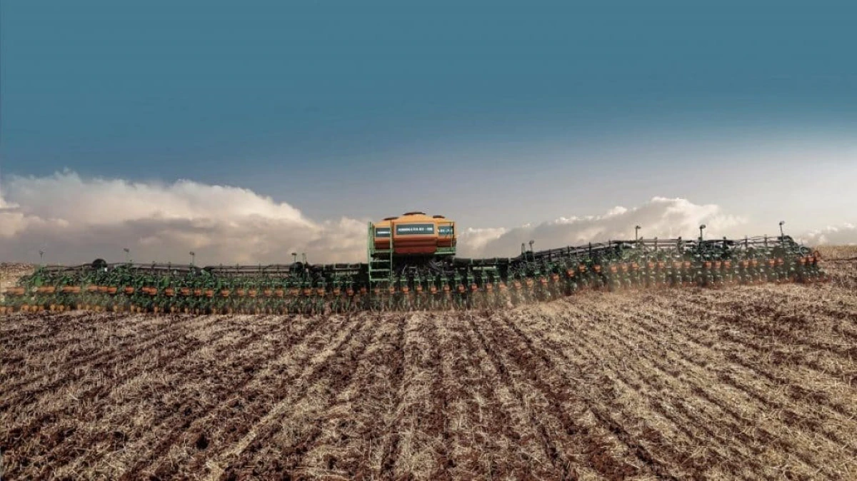 Stara participa da Agrishow Experience