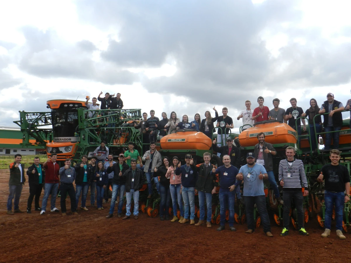 Agronomy students from Unisep meet Stara