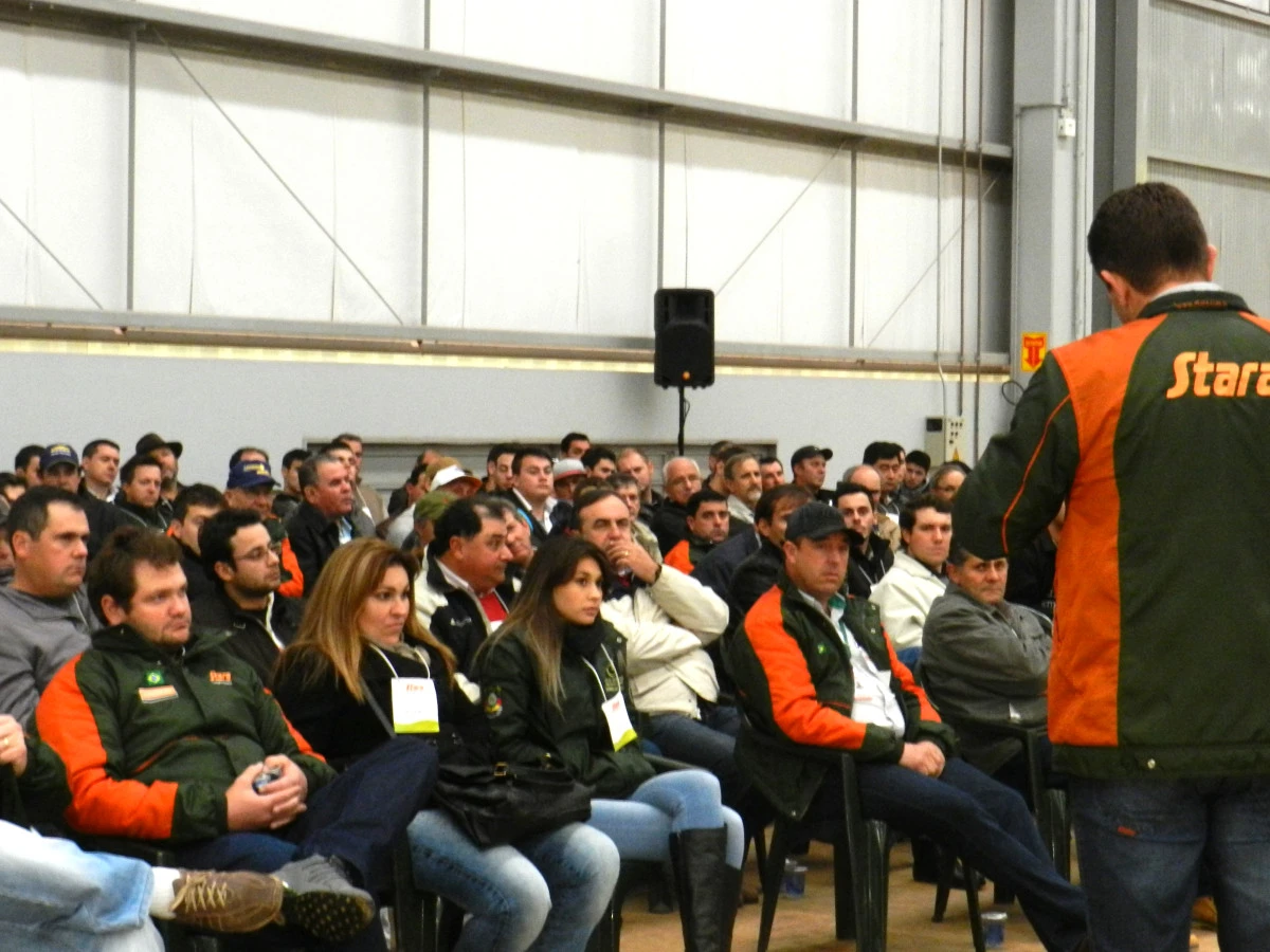 Stara recebe mais um grupo de produtores