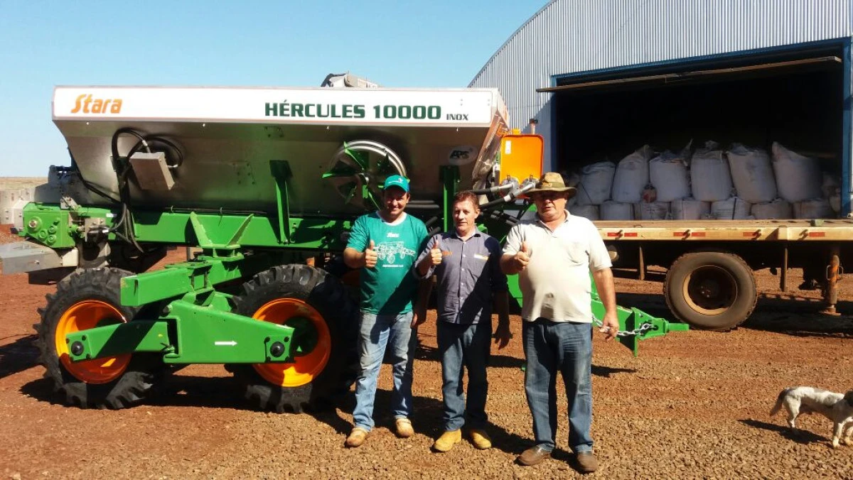 Concesionaria Menegazzo entrega Hércules 10000