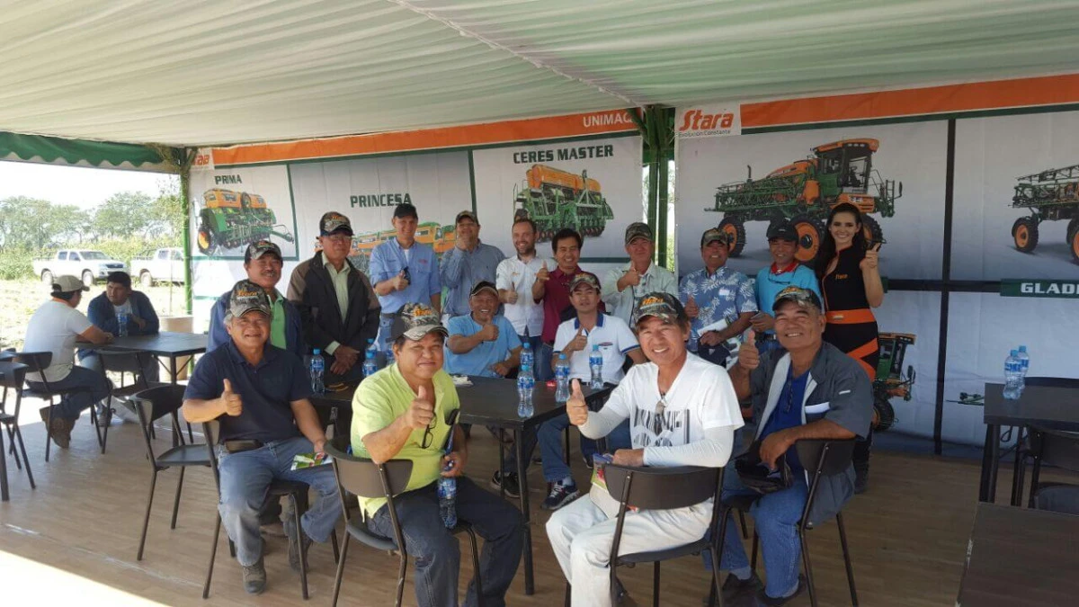 Stara participa do Dia do Trigo em Okinawa na Bolívia
