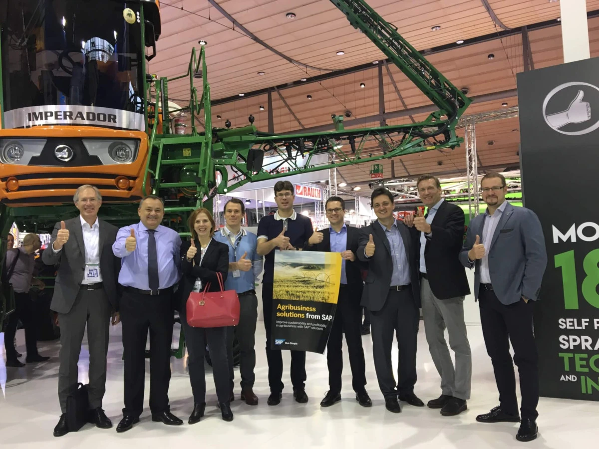 Stara recibe comitiva de SAP en la Agritechnica