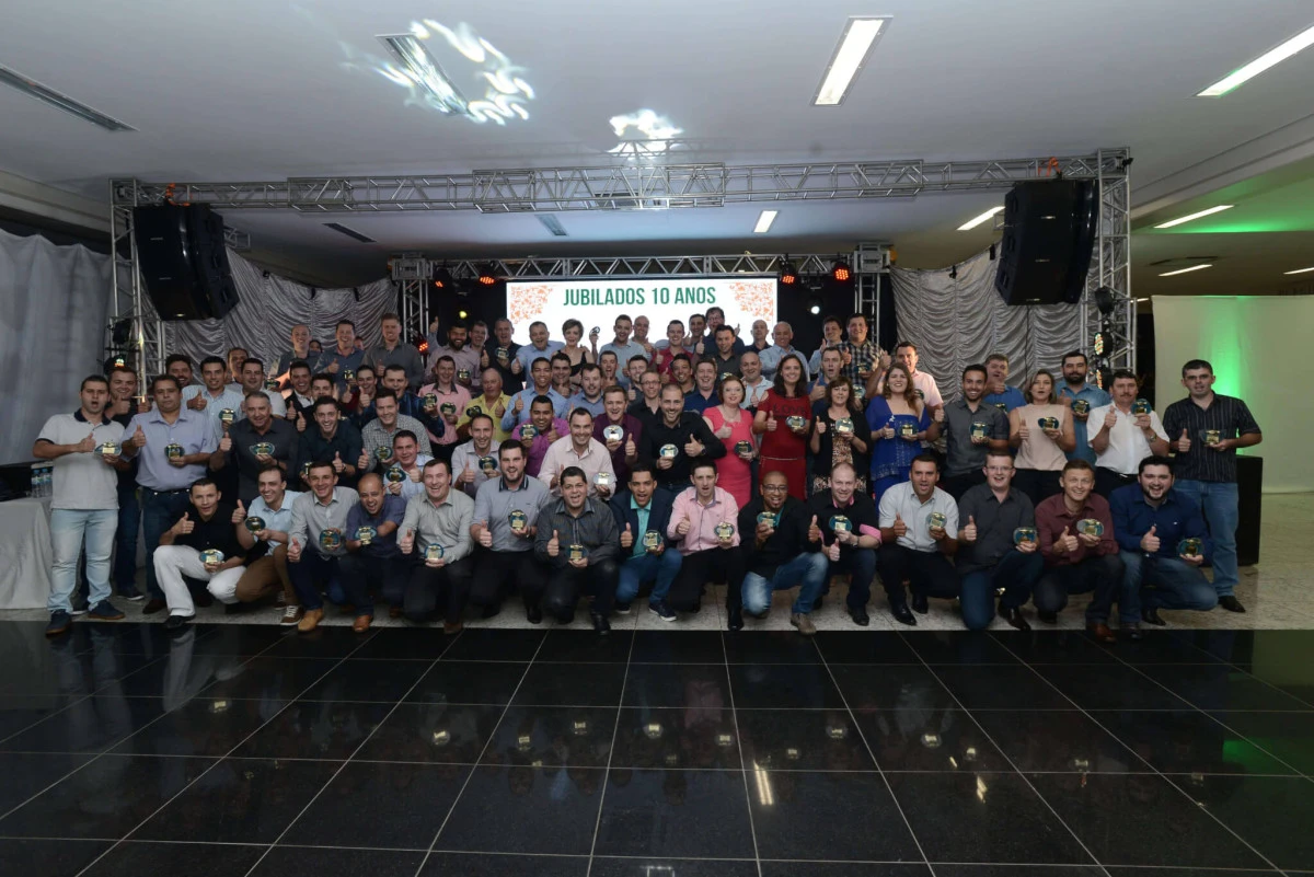 Gratitud y emoción marcan los homenajes a los colaboradores jubilados de Stara