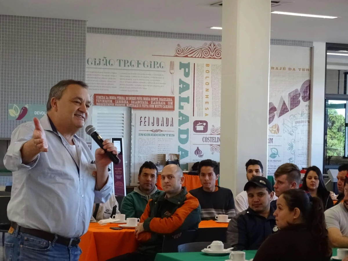 Breakfast with the Board gathers employees of Stara