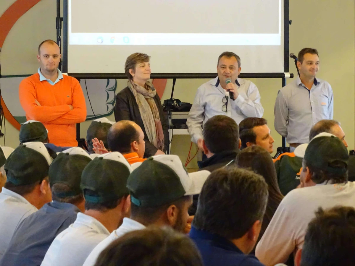Sentimentos de emoção e felicidade marcam o 2º  Evento de Pais&Filhos da Stara