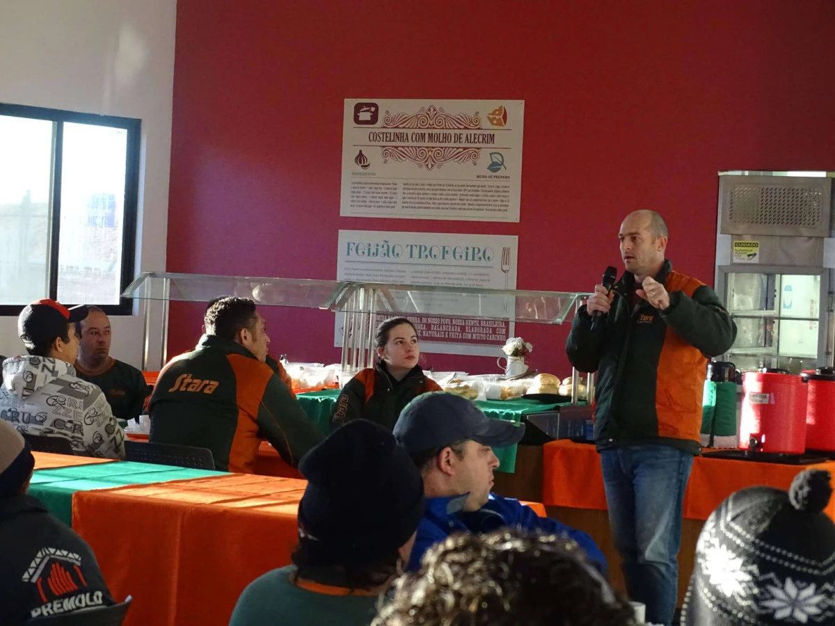 Stara realiza Café con la Dirección en Carazinho