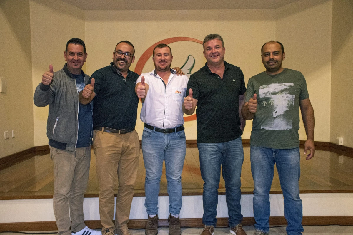 Stara recebe a visita de representantes da revenda Quevedo Canavese