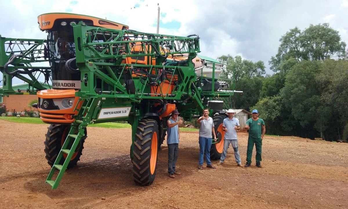 Concessionária Rota Agrícola realiza entrega de Imperador 3.0 em Lagoa Vermelha, RS