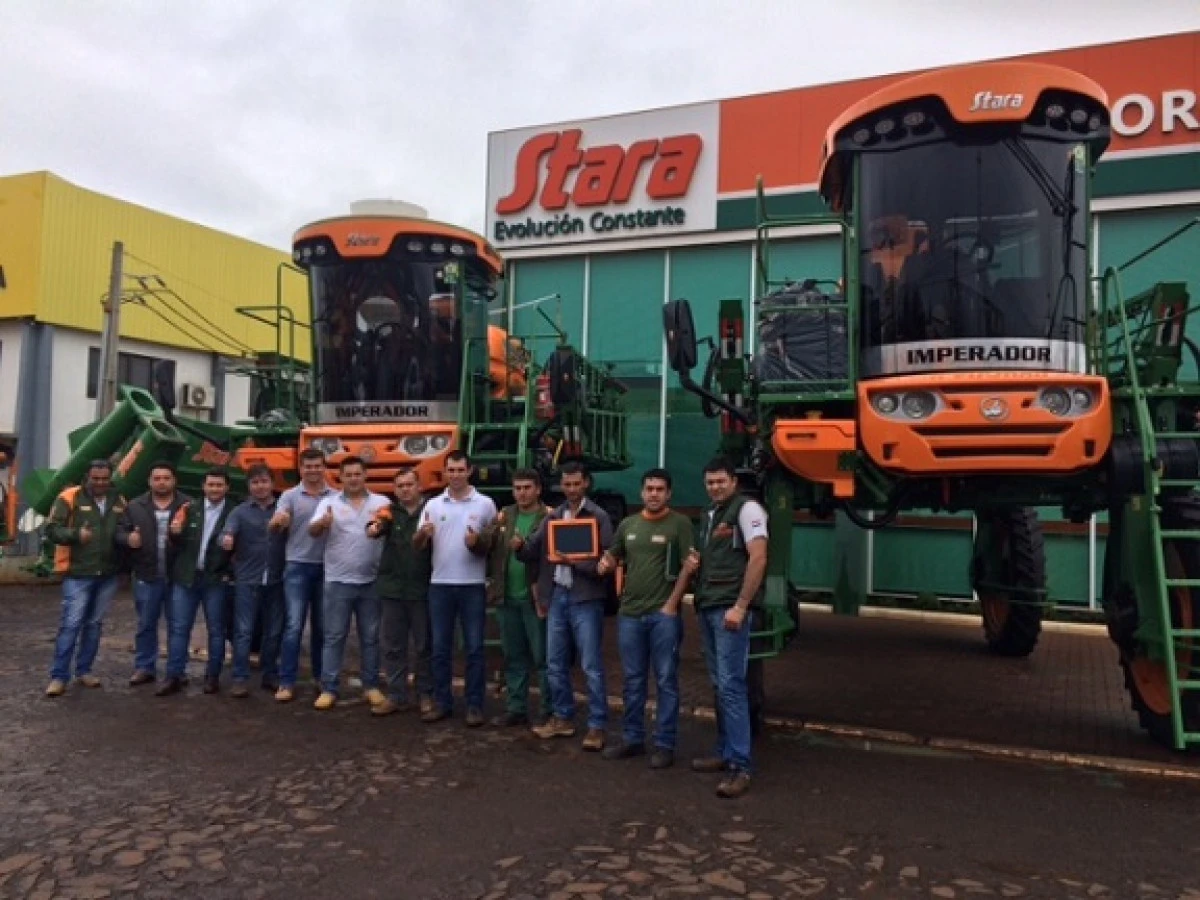 Dealer Orotec performs training in Pirapuyta, Paraguay