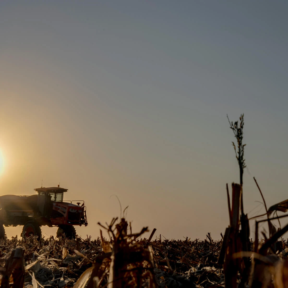 Como limpar pulverizadores agrícolas corretamente