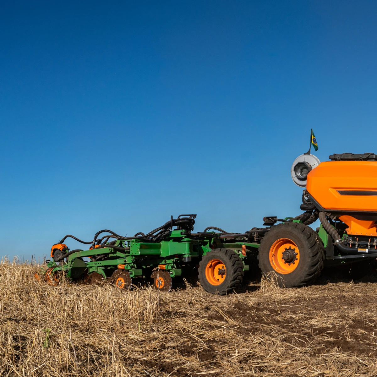 Como controlar a erosão do solo com manejo adequado e tecnologias agrícolas?
