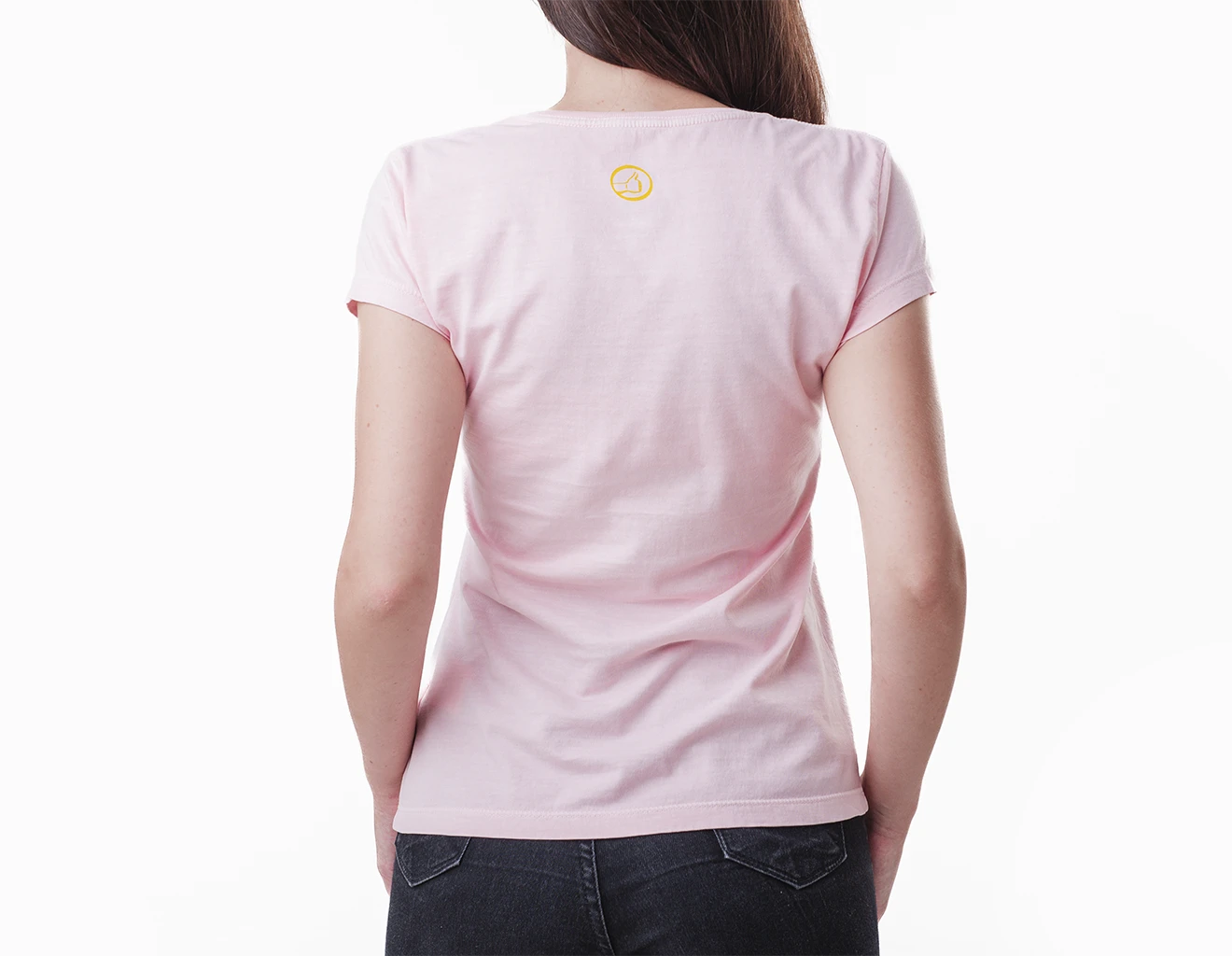 Camiseta femenina rosada efecto lavado